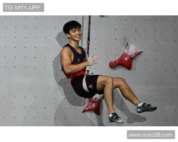 深圳攀岩队勇夺最新攀岩耐力TOP10榜首位置引领潮流